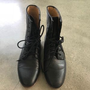 Totokaelo Leather Lace-Up Boot